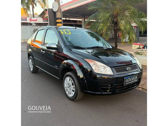 FORD FIESTA 1.0 MPI SEDAN 8V FLEX 4P MANUAL FORD FIESTA 1.0 MPI SEDAN 8V FLEX 4P MANUAL